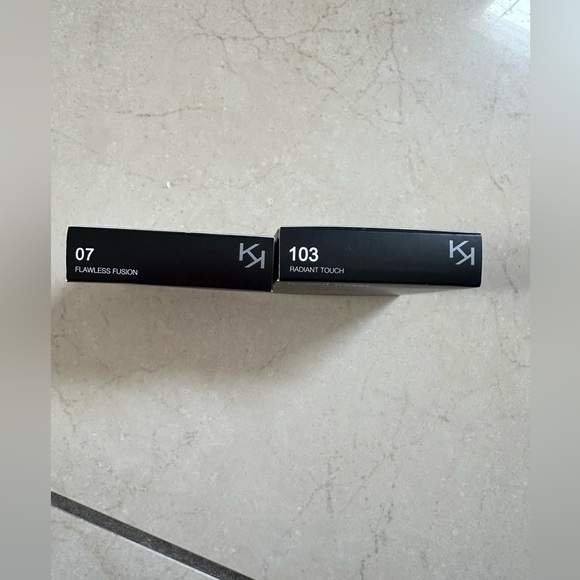 Two NIB Kiko bronzing powers - Picture 5 of 6